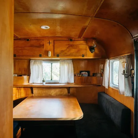 Camping The Caravan Hoz de Anero