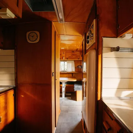 The Caravan * Hoz de Anero