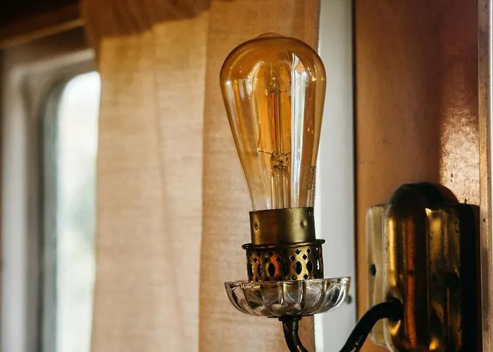 The Caravan Hoz de Anero