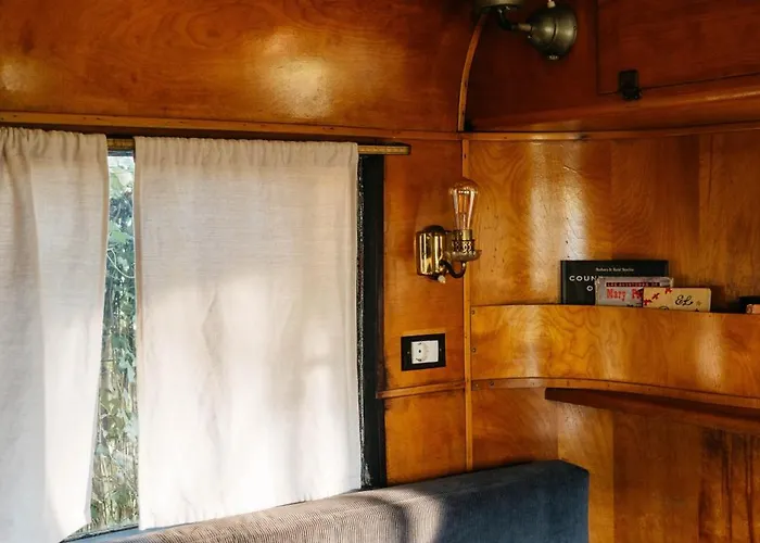 The Caravan * Hoz de Anero